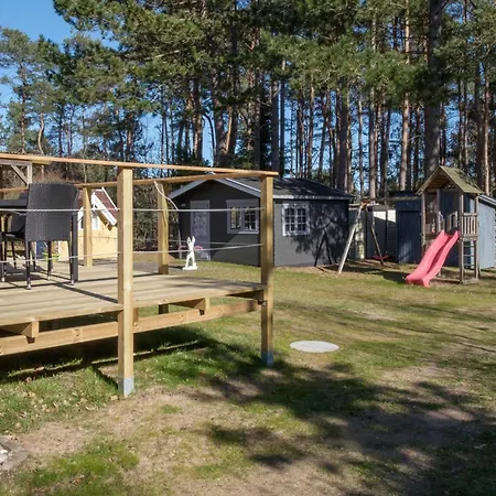 Stunning In Knebel With 3 Bedrooms, Sauna And Internet Holiday home Ebeltoft
